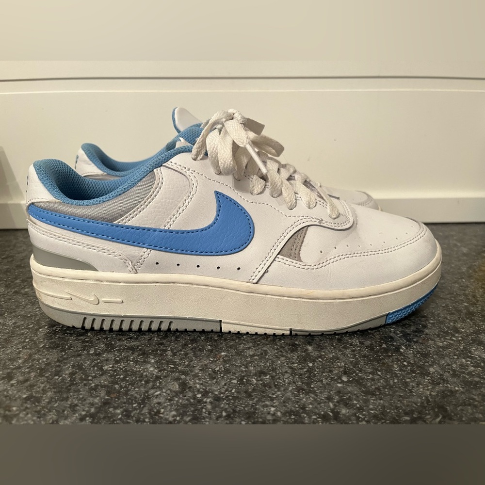 Nike Shoes W Sz 8